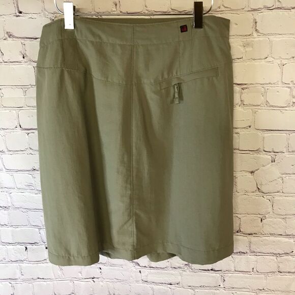 Woolrich Khaki Green Hiking Active Skort Skirt Adjustable Waist Gorpcore Size 12 - Picture 3 of 8